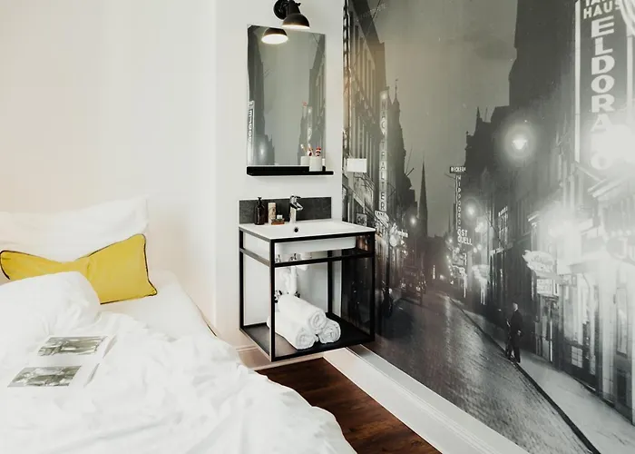 Pyjama Park St Pauli Und Hotel 3*